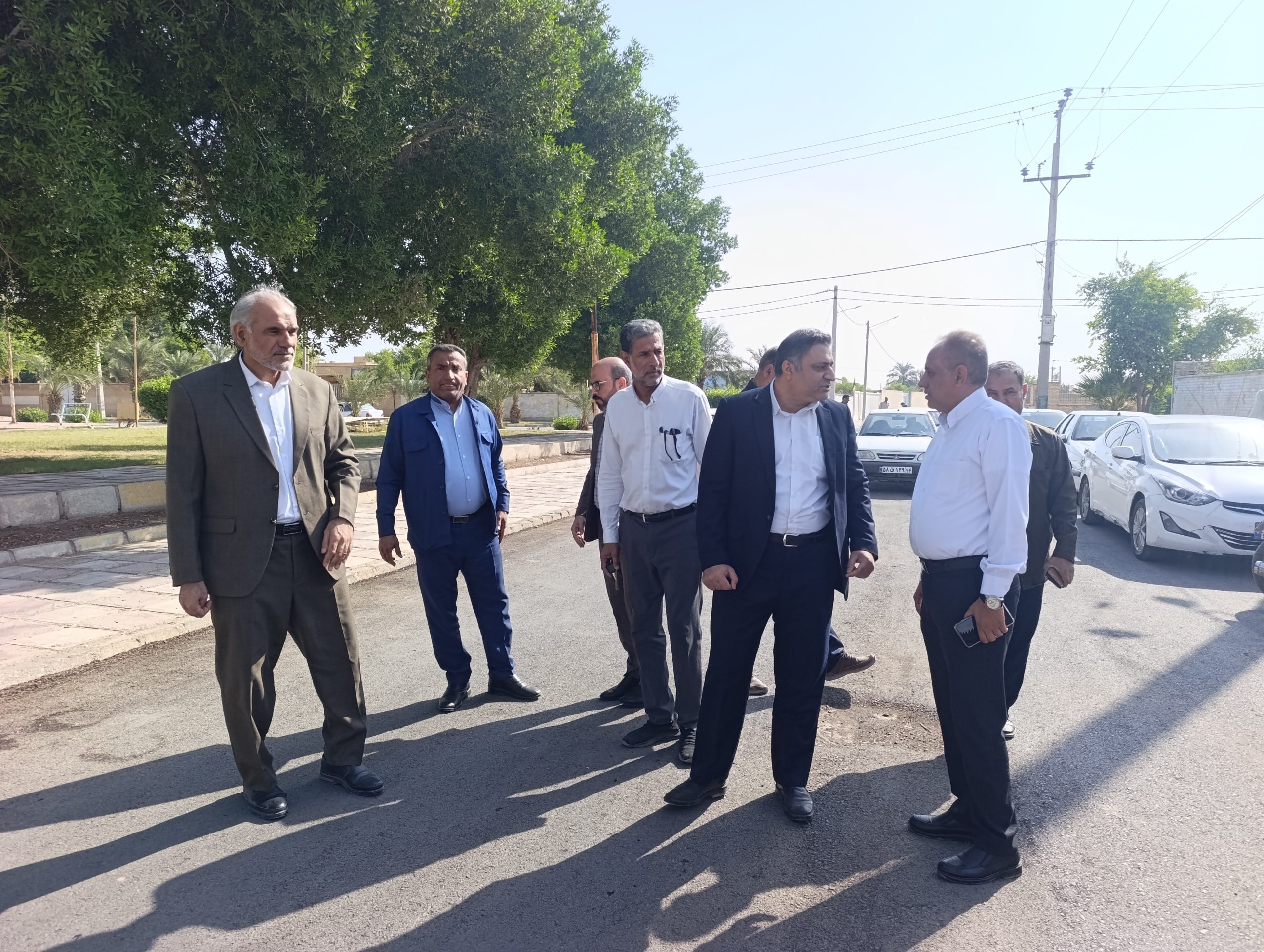 باحضور معاون عمرانی فرمانداری دشت آزادگان، مجری طرح آبفا، مسئول شبکه بهداشت شهرستان و رئیس اداره آبفا نشست پیگیری مشکلات عمرانی و بهداشتی در شهر طریق‌الحسین (ع) بستان مطرح و مورد بحث و بررسی قرارگرفت
