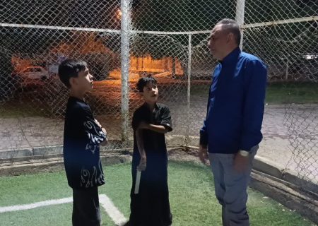 بازدید مهندس علی طرفی شهردار بستان از چمن مصنوعی پارک شهید علی هاشمی (مرکزی)