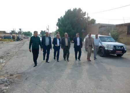 بازدید فرماندار دشت‌آزادگان از تجهیزات دفع آب‌های سطحی و دستور فوری برای رسیدگی به مشکلات فاضلاب شهر بستان